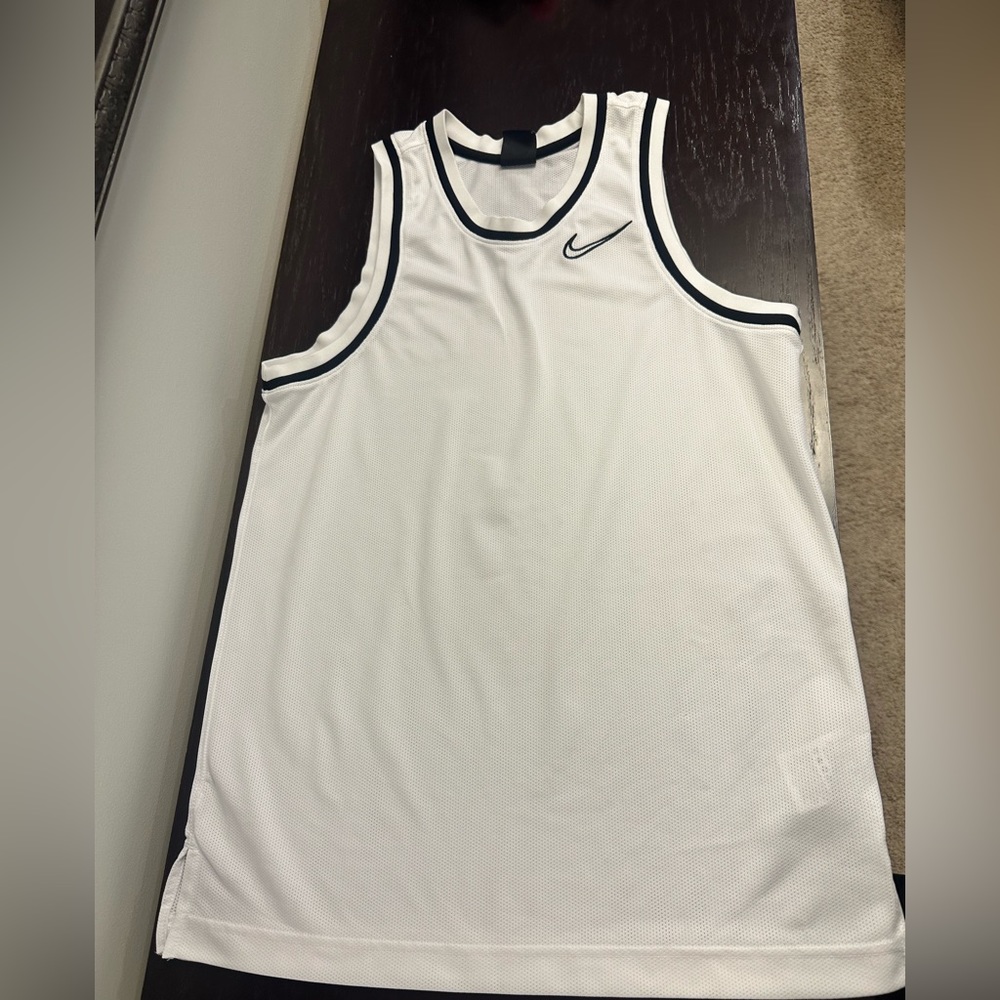 Men’s Nike Dri fit muscle shirt
